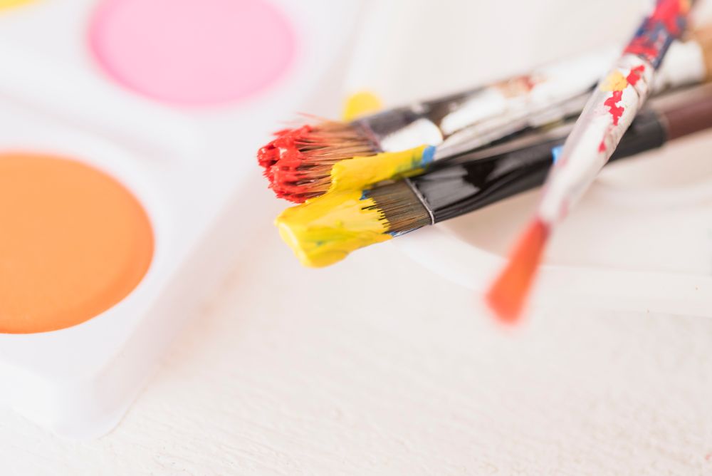 Mastering the Art of Cleaning Paint Brushes